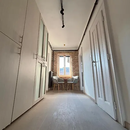 Opera Loft *